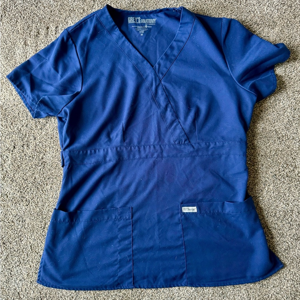 Women’s Grey Anatomy Mock Wrap Scrub Top Navy Blue Size Medium